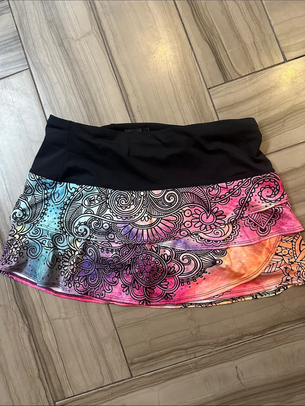Lucky in Love Vibrant Paisley Multi layered Tennis Skirt M (8-10)